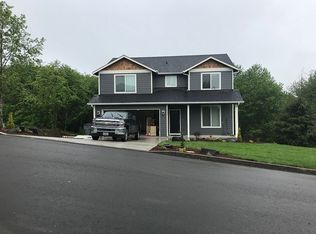 2121 Middle Fork Cir, Seaside, OR 97138