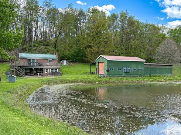 401 Beefalo Rd, Ford City, PA 16226