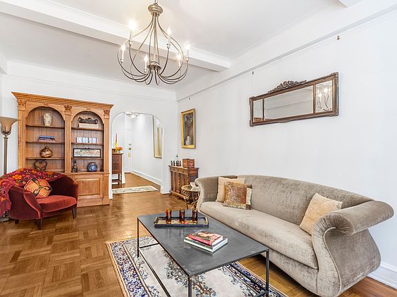 2nd image of 588 W End Ave APT 5A