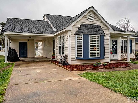 2nd image of 717 Daffodil Way