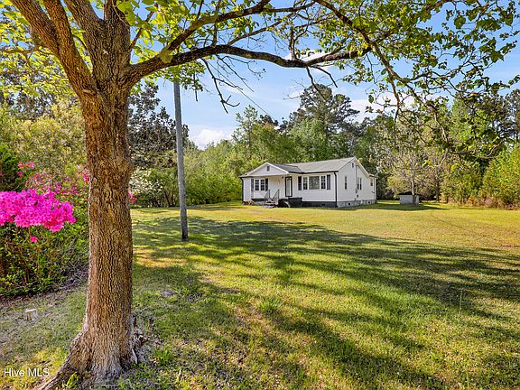 4th image of 866 Harrison Creek Road