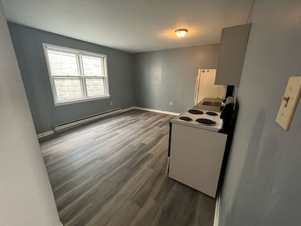 1st image of 16 W Baltimore St APT A