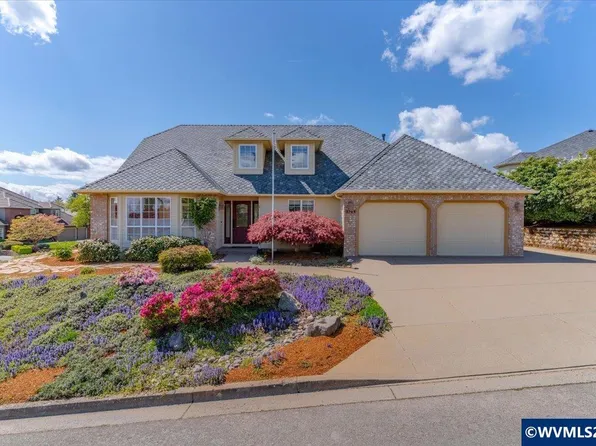 1764 Whitney Dr NW, Salem, OR 97304