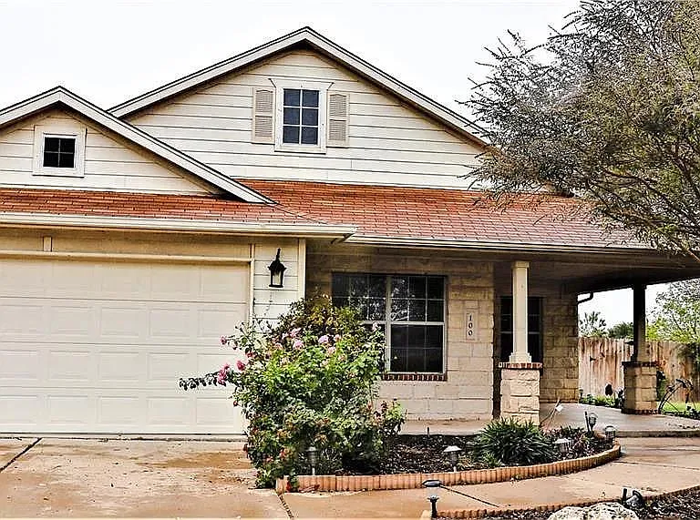 100 S Creek Bend Dr — Photo 1