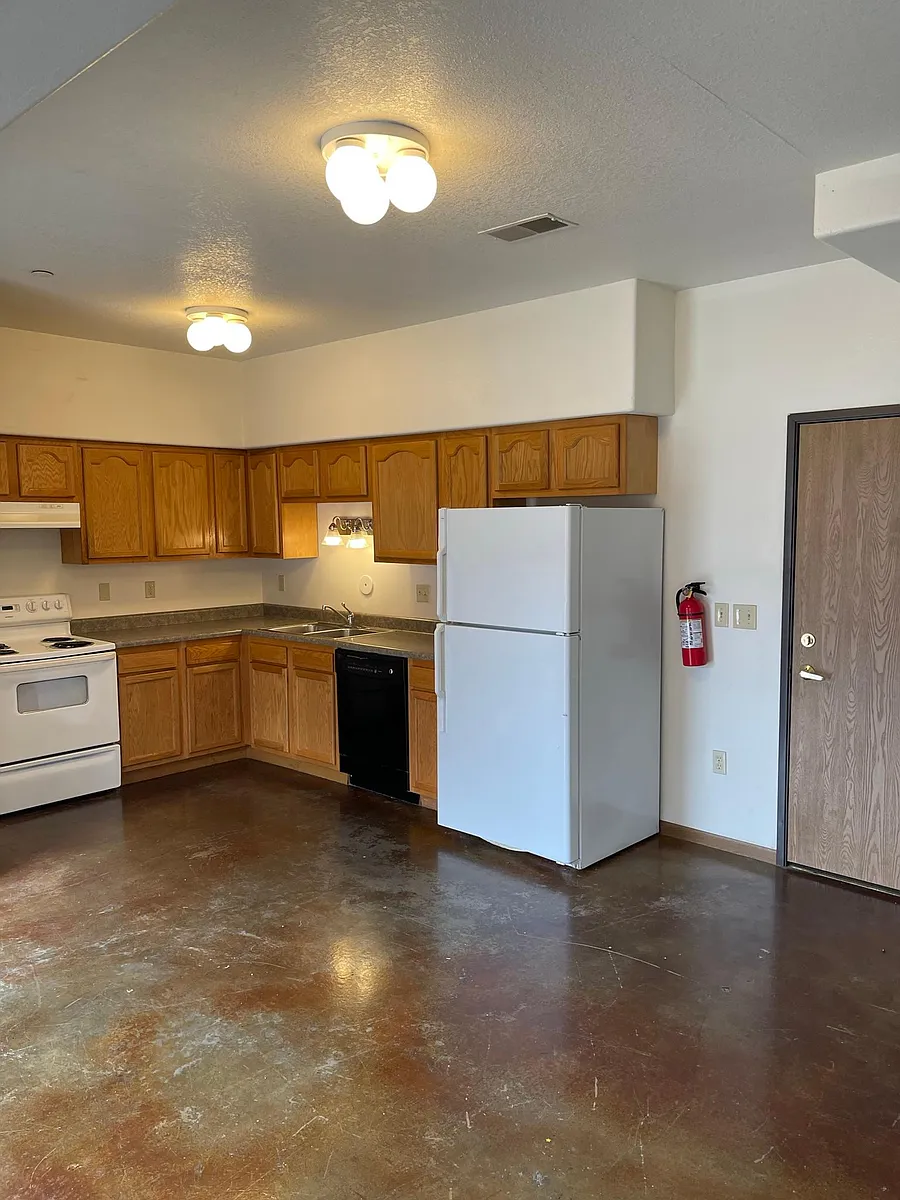 Building Photo - 353 S Gilbert St #2223