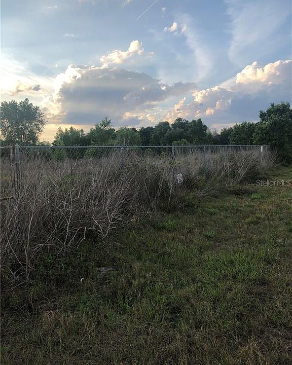 1st image of Coralwood Ln