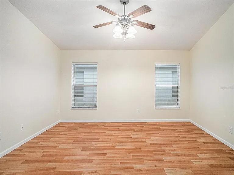 11440 Misty Isle Ln — Photo 10