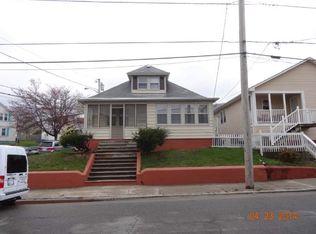 139 Terrace Ave, Cranston, RI 02920