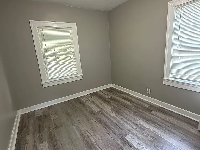 1106 Euclid Ave #1 — Photo 9