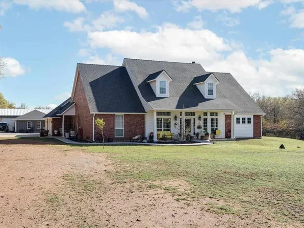 21639 NW Holsey Acres Rd, Indiahoma, OK 73552