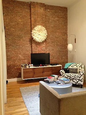 Rented by United American Land | media 8