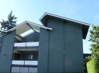 7924 212th St SW APT 302, Edmonds, WA 98026