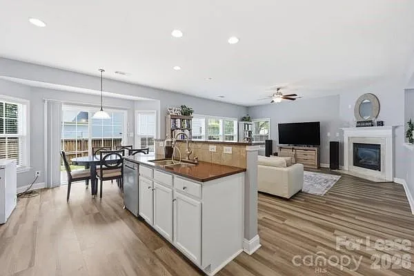1179 Madison Green Dr — Photo 4
