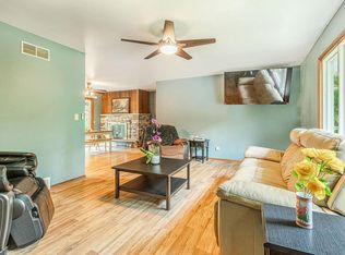 5609 Kroncke Dr, Madison, WI 53711