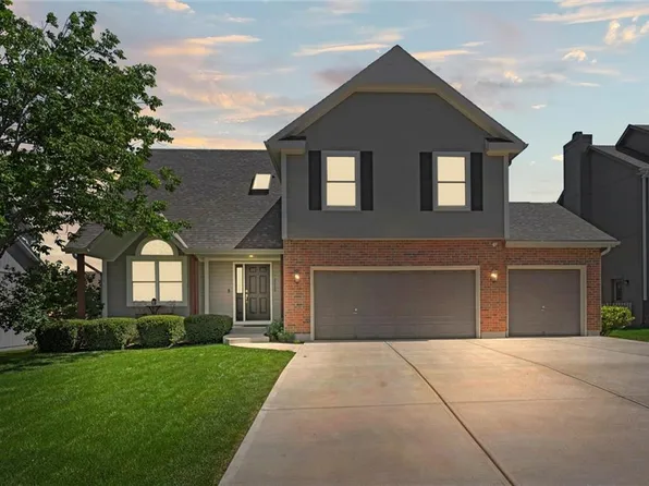 2516 SW 11th St, Lees Summit, MO 64081