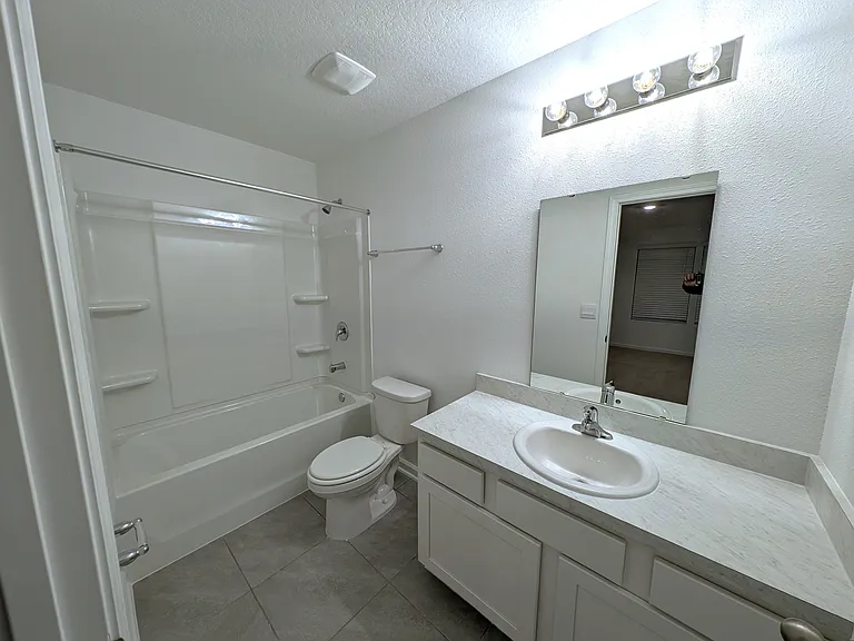 100 Vero Dr — Photo 14