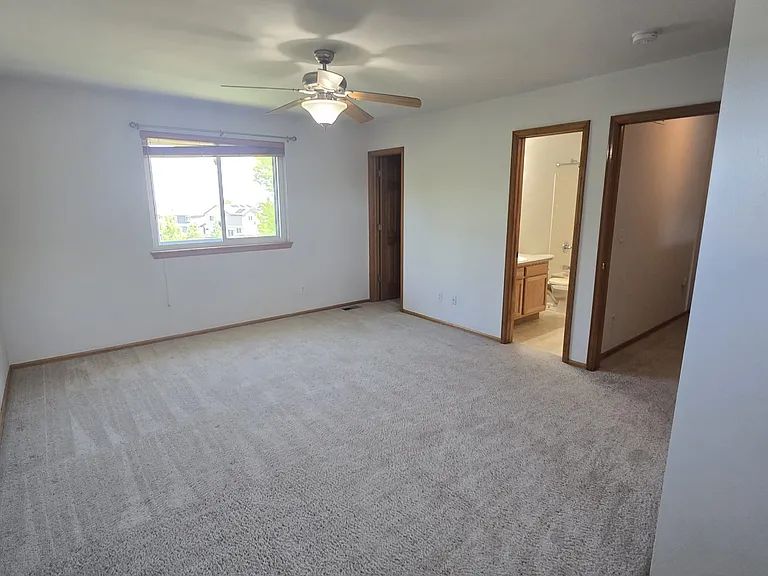 22341 E Mercer Pl — Photo 13