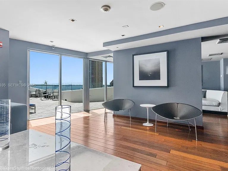 335 Biscayne Blvd #1009 — Photo 39