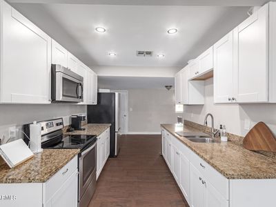 106 S 28th Dr, Phoenix, AZ, 85009