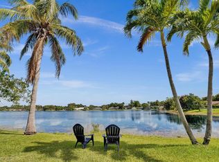 7011 SW 11th St, Plantation, FL 33317