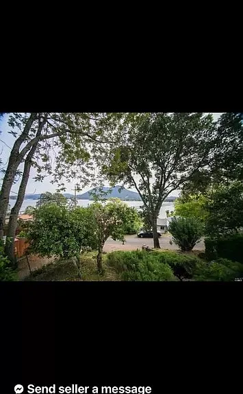Glenhaven Dr — Photo 2