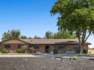 12815 Cherokee Ln, Galt, CA 95632