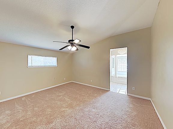 5th image of 289 Pine Trace Dr