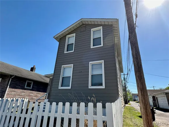 212 Espenschied St, Saint Louis, MO 63111