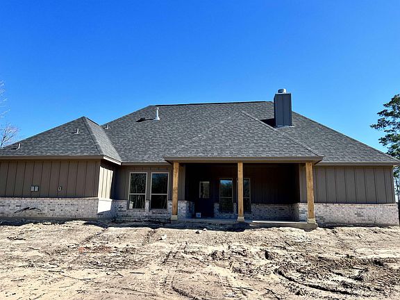2nd image of 12110 Woodland Cir