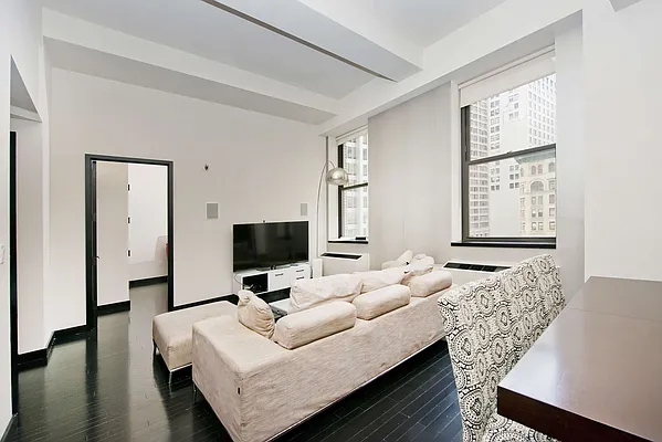 Rented by DYNY Inc | media 19