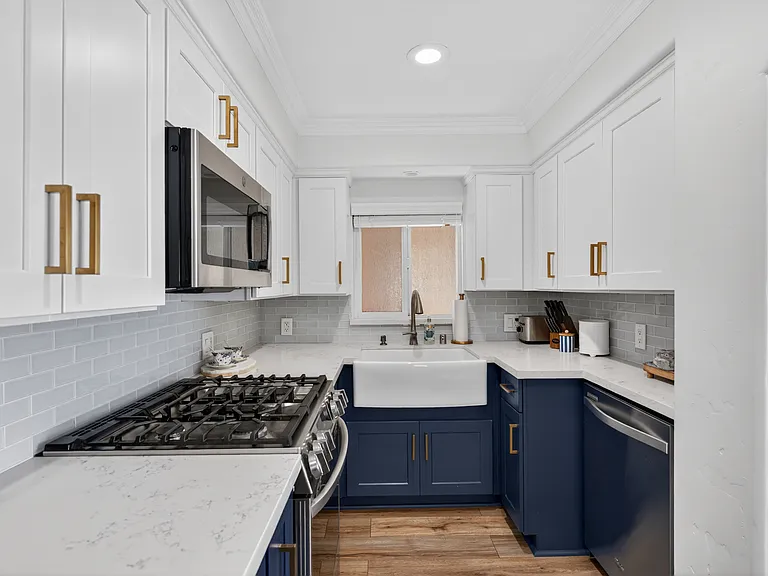 56B Surfside Ave — Photo 15