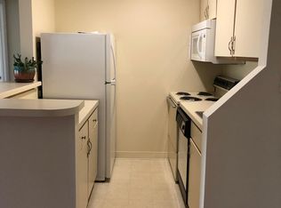 21 Wells Ct, Hampton, VA 23666