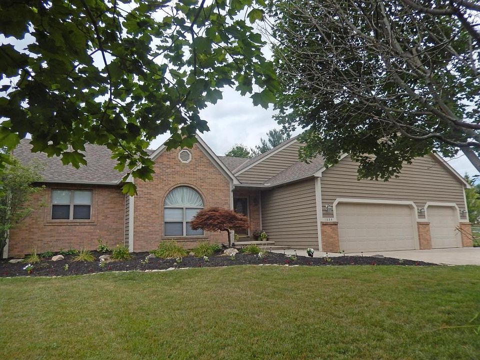 1st image of 1884 Shoshone Dr