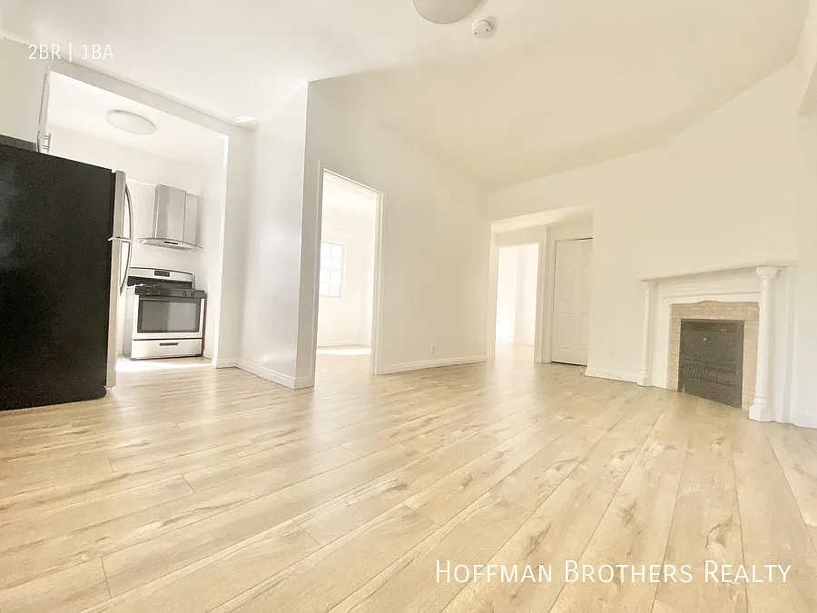 2691 Griffin Ave #5