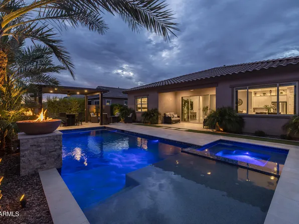 2343 E KELLY Drive, Gilbert, AZ 85298