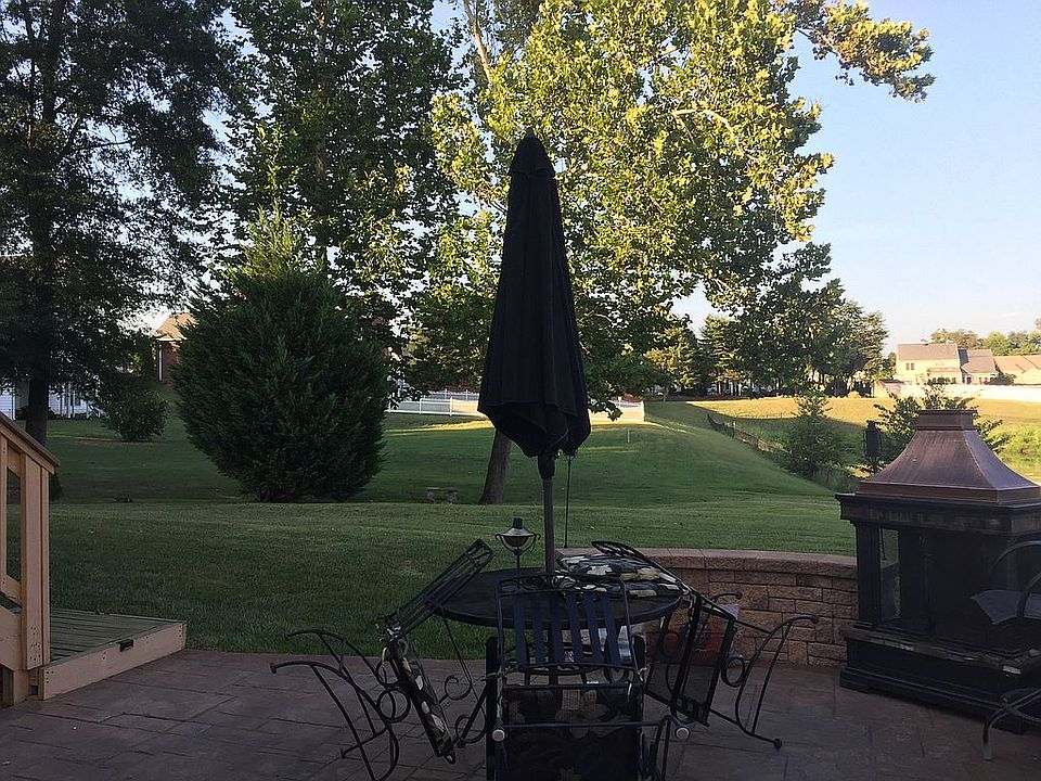 1st image of 10715 Tricia Pl