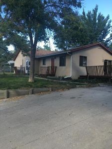 1501 E Capitol Ave, Pierre, SD, 57501