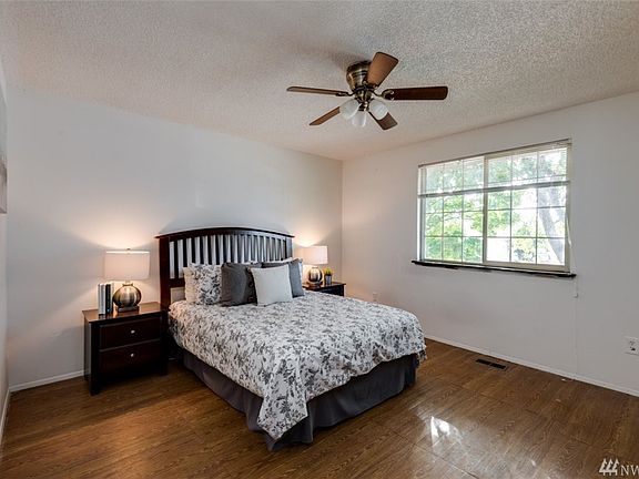 5th image of 4063 E East St