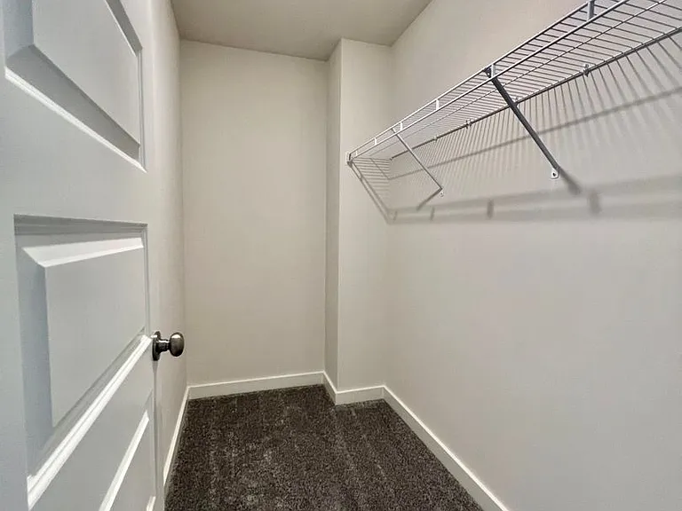 1030 Ewell Farm Cir — Photo 30