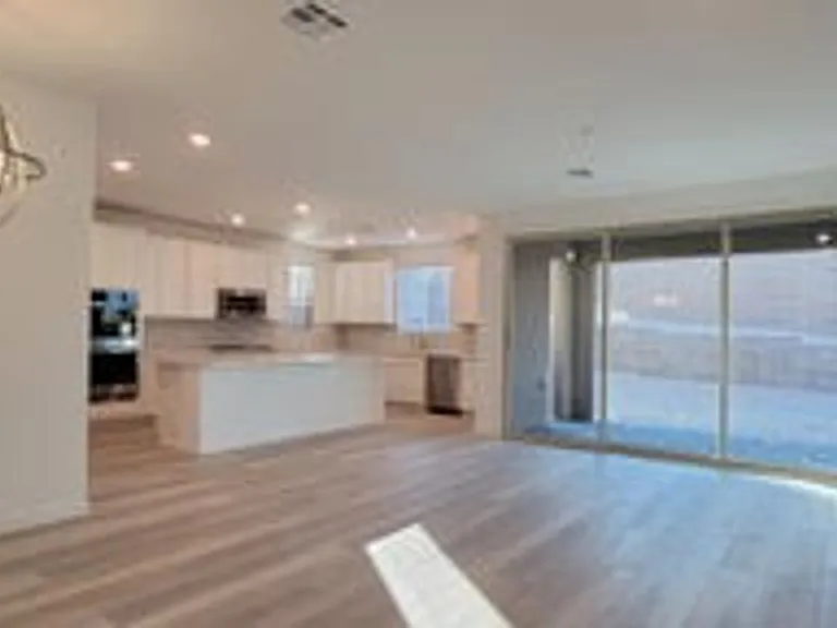 12348 Harbor Isle Ave — Photo 11