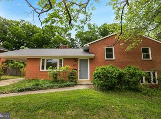 6311 Hibbling Ave, Springfield, VA 22150