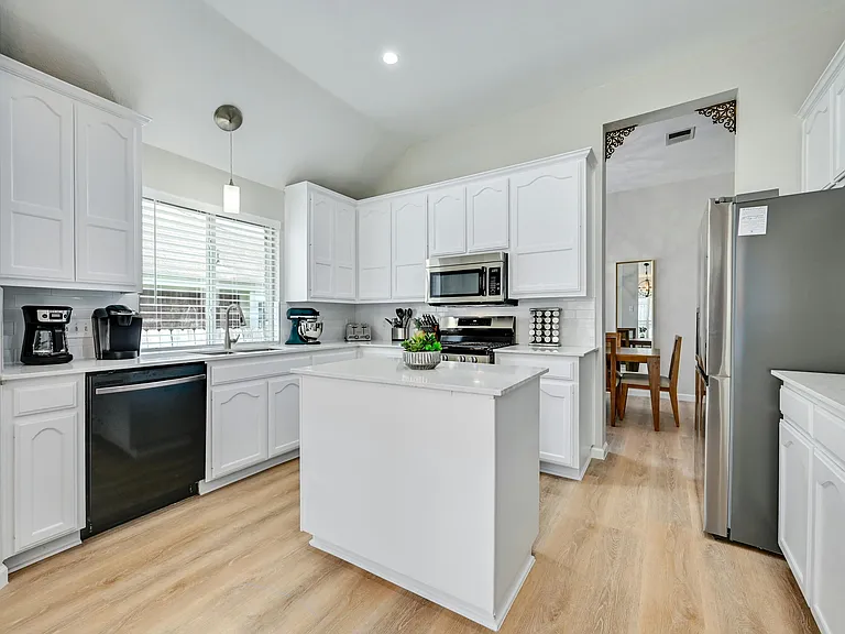 14309 Terisu Ln — Photo 11