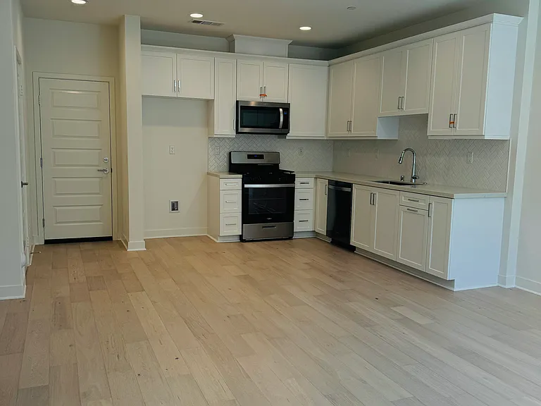 4253 E Sage #69 — Photo 7