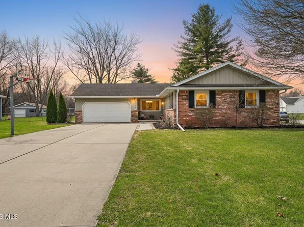 10059 Rupp Rd, Whitehouse, OH 43571