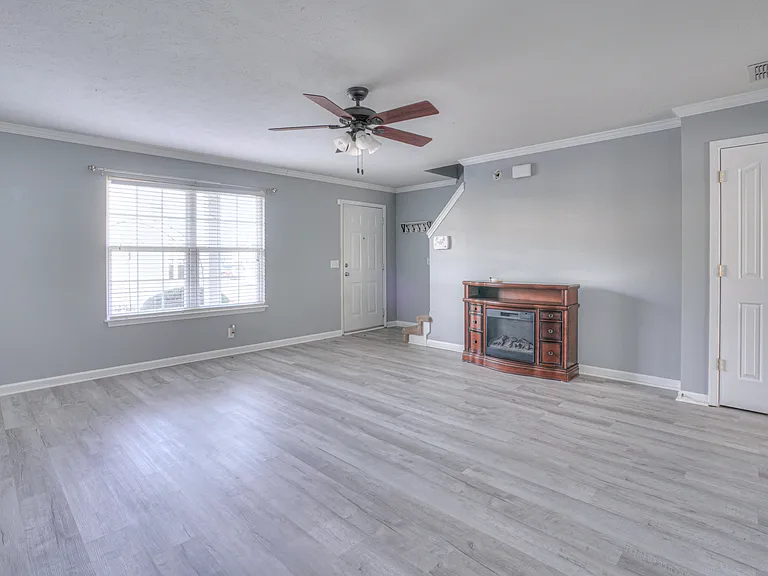341 Shoshone Pl — Photo 15