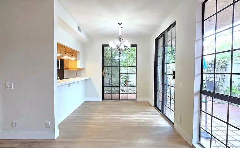 235 S Holliston Ave #113 — Photo 11