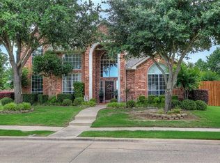 3206 Fair Oak Dr, Rowlett, TX 75089
