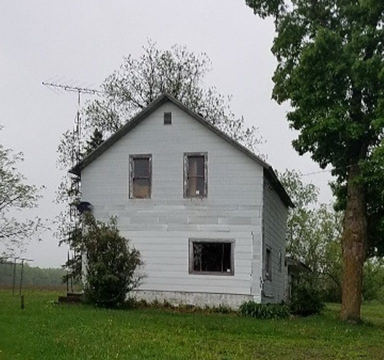 1st image of N3722 River Dr