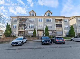 8901 Stone Creek Pl APT T3, Baltimore, MD 21208