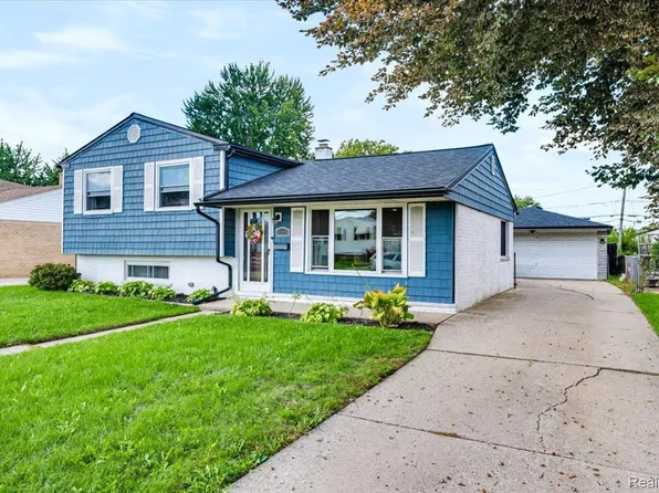 31215 Nelson Dr, Warren, MI 48088